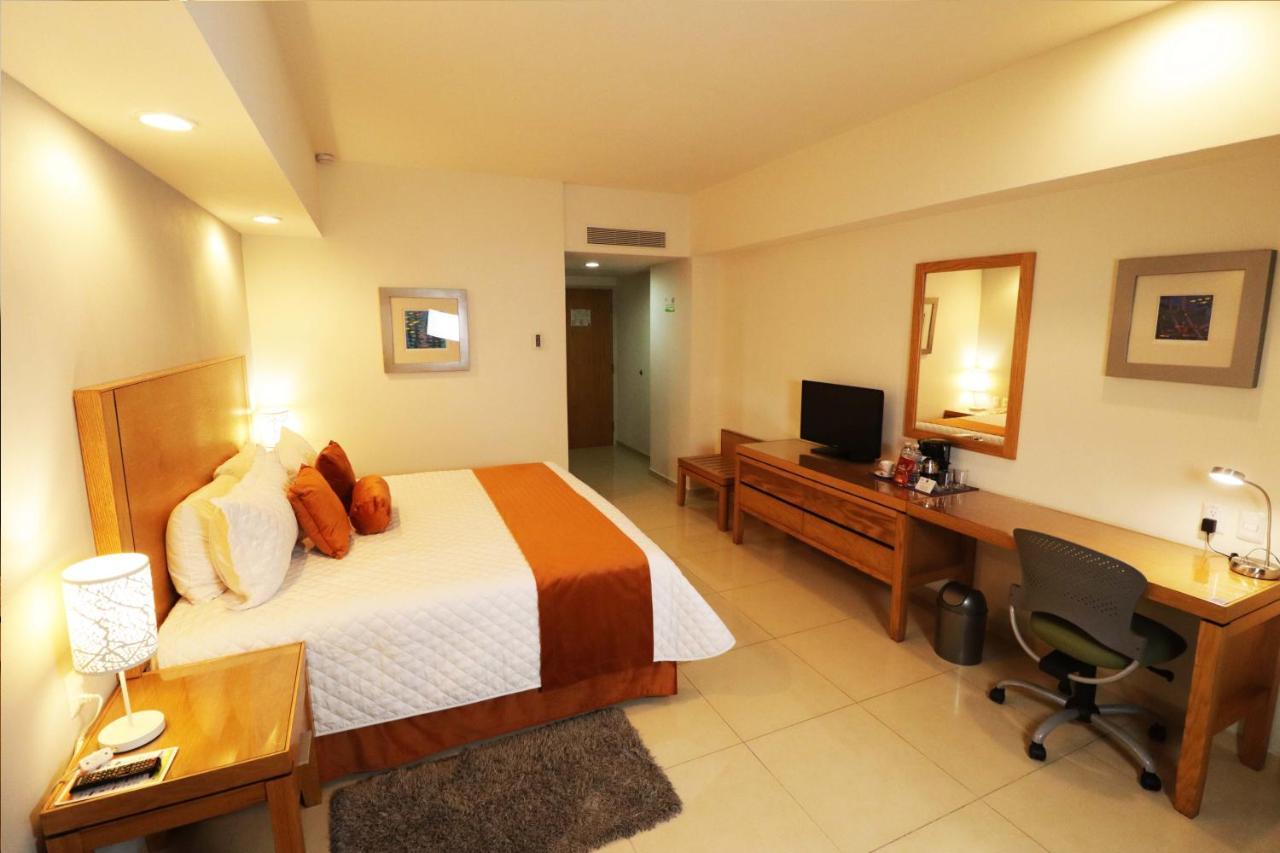 Hb Cordoba Hotel Exterior photo